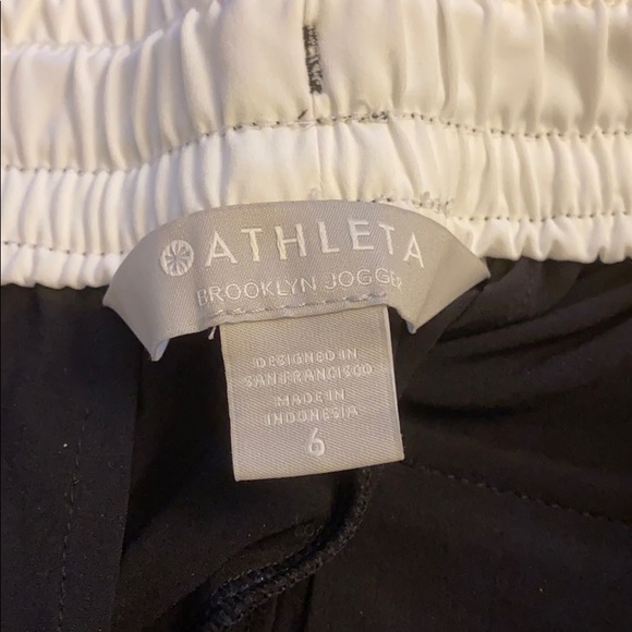 Athleta Colorblocked Brooklyn Jogger 